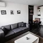 Apartment Ah Kuzmanyho Aircon