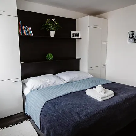 Lägenhet Ah Kuzmanyho Aircon Košice