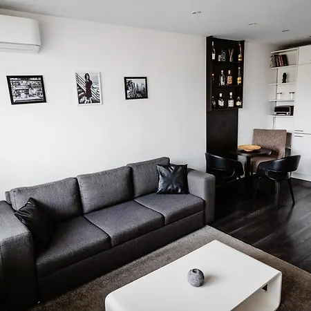 Апартаменты Ah Kuzmanyho Aircon