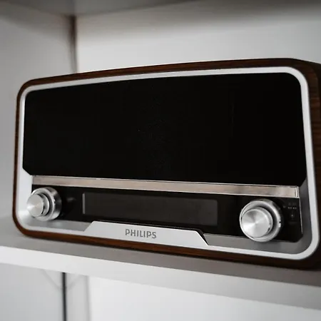 Ah Kuzmanyho Aircon Апартаменты