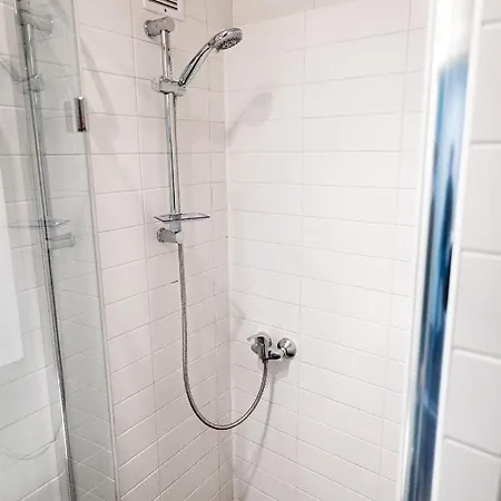 Ah Kuzmanyho Aircon *