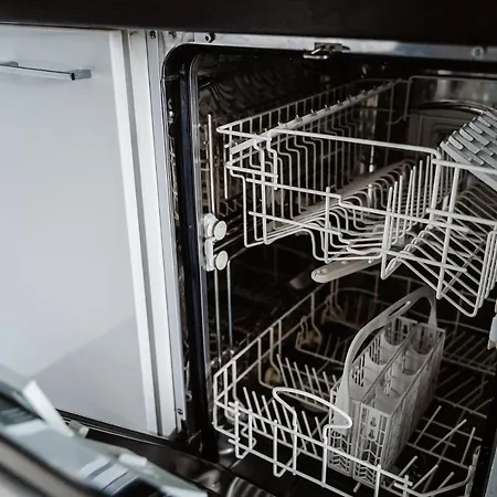 Ah Kuzmanyho Aircon * Кошице