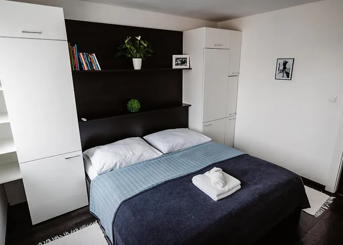 Ah Kuzmanyho Aircon Apartmán